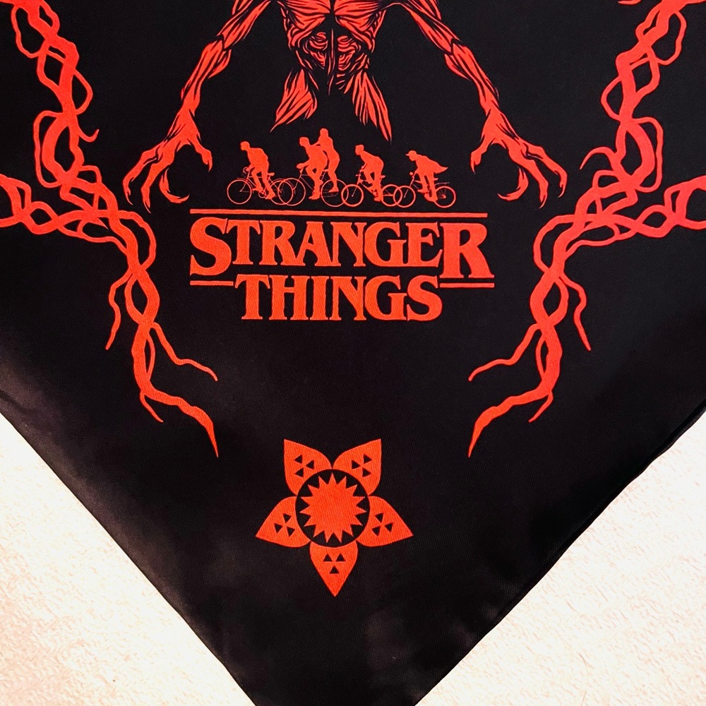 Stranger Things 5 - ONE LAST RIDE 🚴🏼‍♀️
